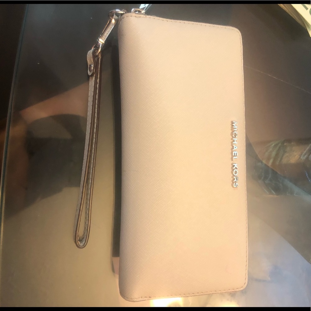 Michael Kors wallet